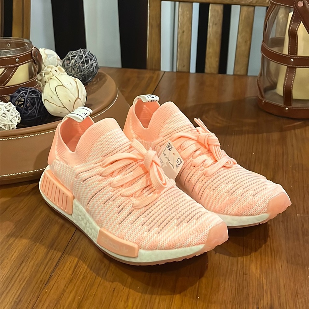 Adidas NMD_R1 STLT PK Primeknit Boost Shoes Sneakers NMD AQ1119 Women’s Size 6.5